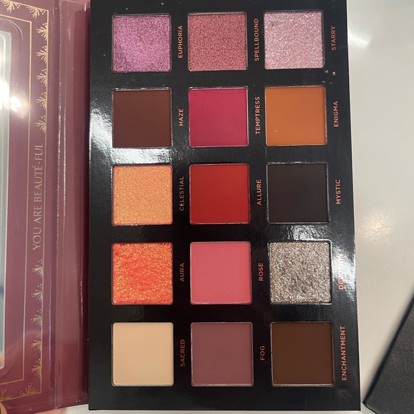 Makeup Eyeshadow Palette Bundle - Picture 5 of 5